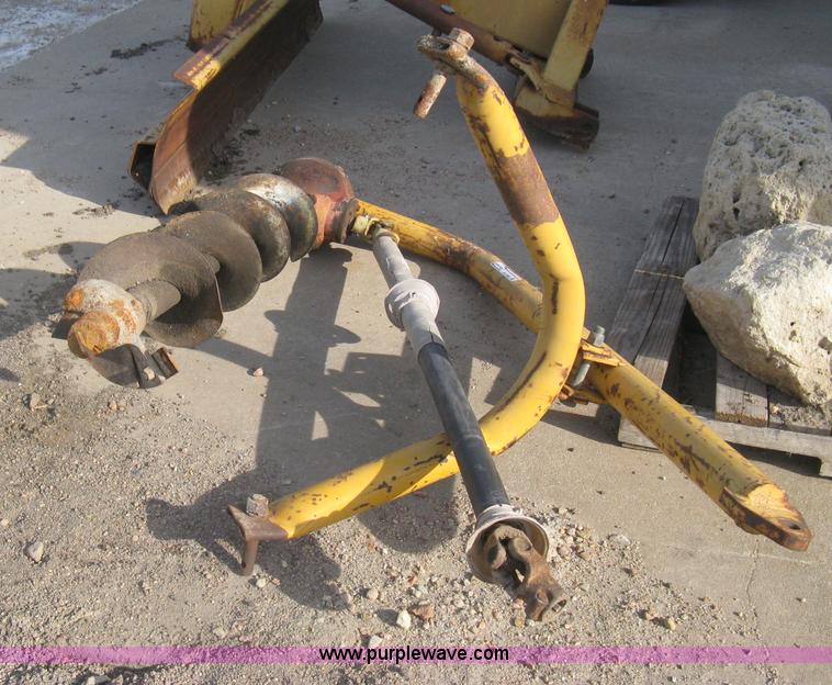 image for item AX9862 Three point auger