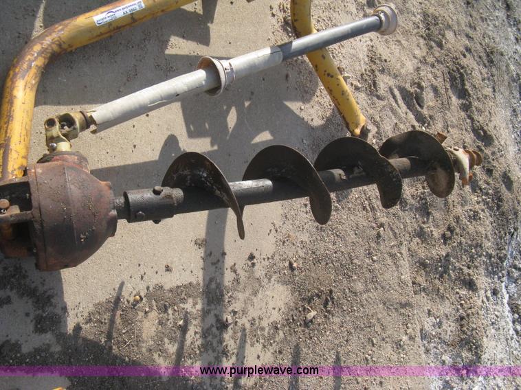 image for item AX9862 Three point auger