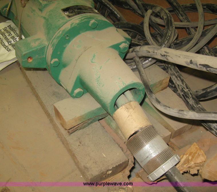 image for item AX9864 Myers WGX30-21-25 submersible sewer grinder pump