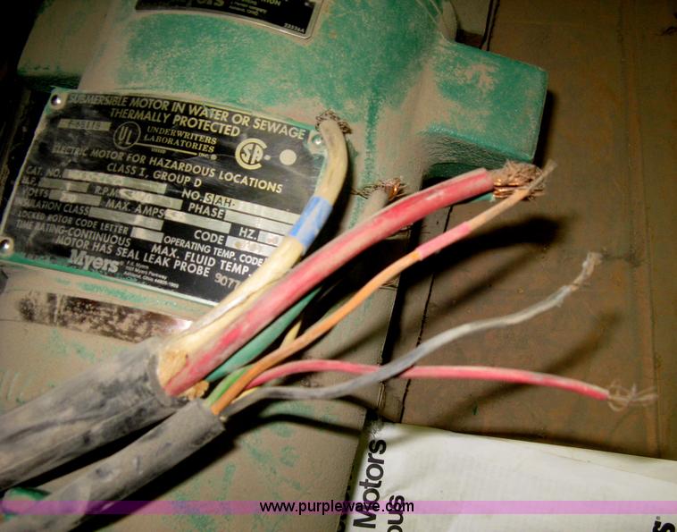 image for item AX9864 Myers WGX30-21-25 submersible sewer grinder pump