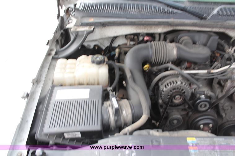 image for item C1920 2007 Chevrolet Silverado 1500 Ext. Cab pickup truck