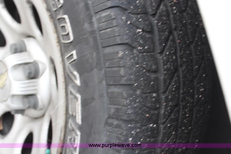 image for item C1920 2007 Chevrolet Silverado 1500 Ext. Cab pickup truck