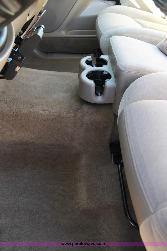 image for item C3731 2004 Chevrolet Silverado 2500HD Crew Cab pickup truck