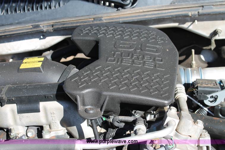 image for item C3731 2004 Chevrolet Silverado 2500HD Crew Cab pickup truck