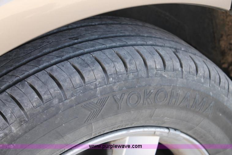 image for item C3780 2006 Ford Freestyle SE van