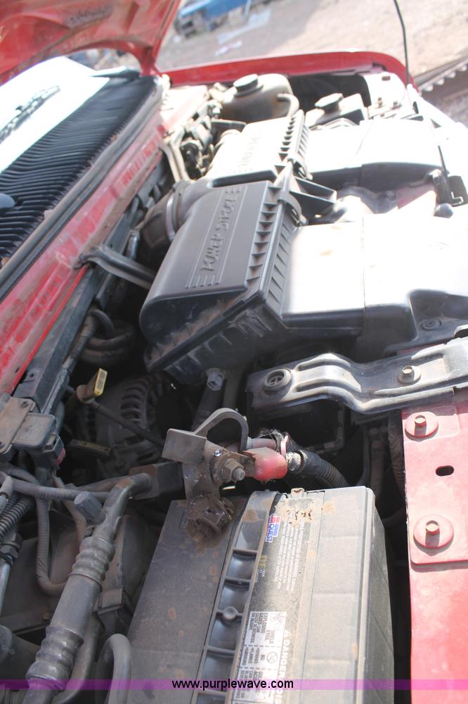 image for item C3783 1999 Ford Econoline E450 ambulance