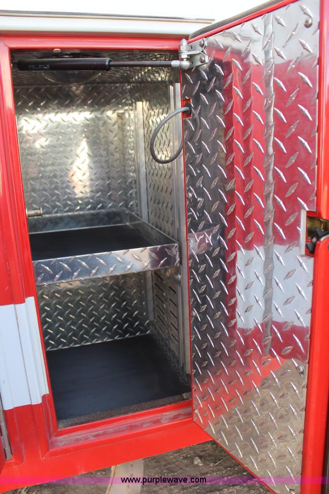image for item C3783 1999 Ford Econoline E450 ambulance