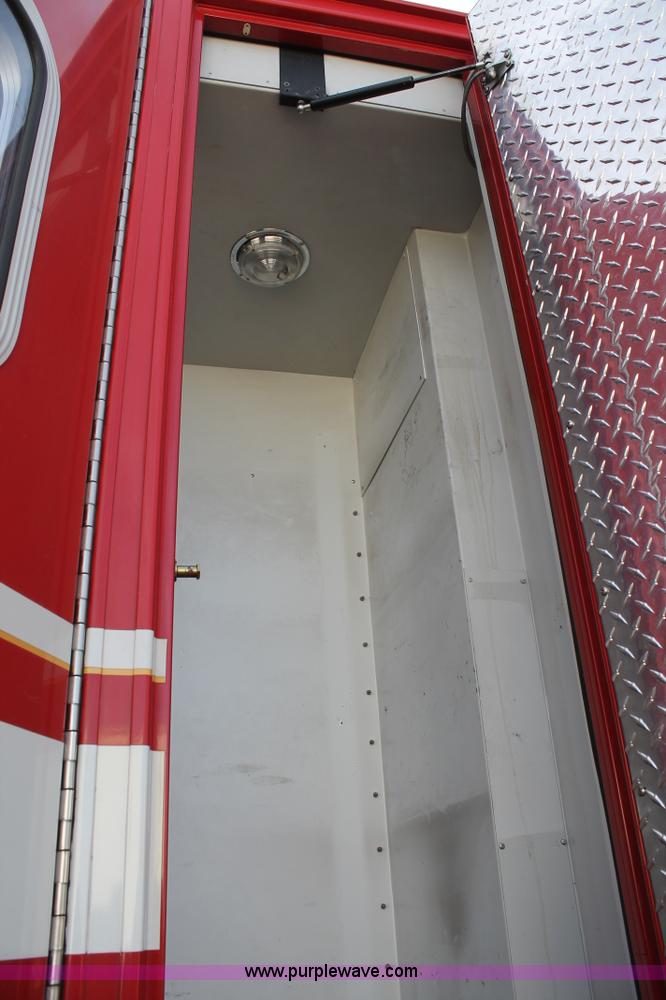 image for item C3783 1999 Ford Econoline E450 ambulance