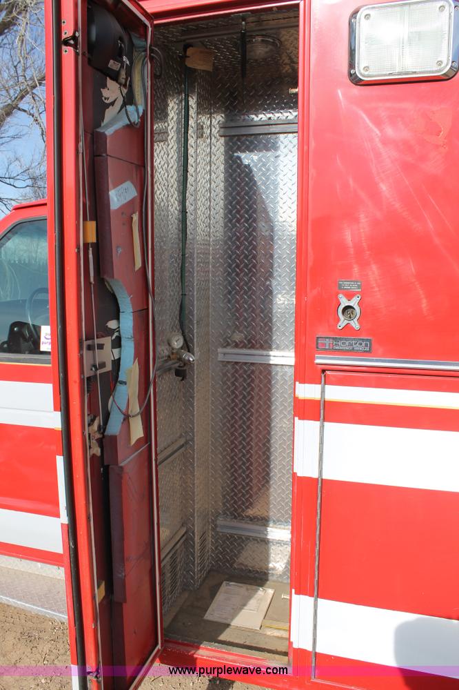 image for item C3783 1999 Ford Econoline E450 ambulance