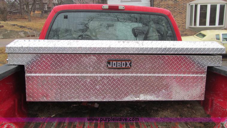 image for item E4684 2002 Ford F250 Super Duty XLT SuperCab pickup truck