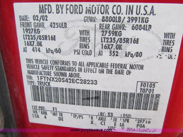 image for item E4684 2002 Ford F250 Super Duty XLT SuperCab pickup truck