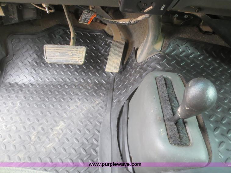 image for item F6849 2007 Chevrolet Silverado Classic 2500HD pickup truck