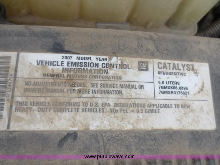 image for item F6849 2007 Chevrolet Silverado Classic 2500HD pickup truck