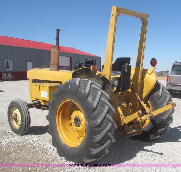 image for item F7304 John Deere 301W industrial tractor