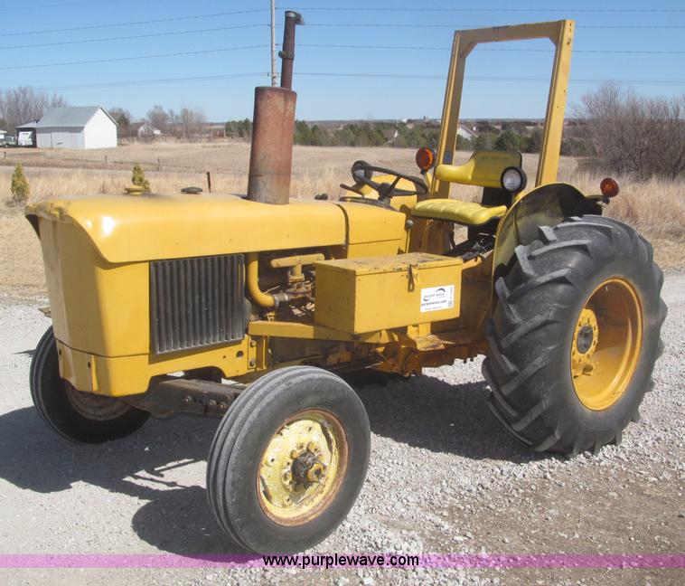 image for item F7304 John Deere 301W industrial tractor