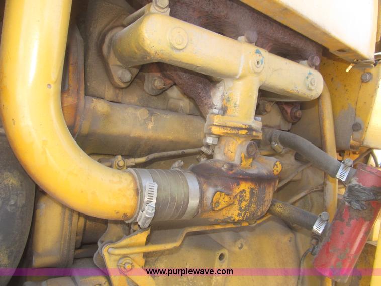 image for item F7304 John Deere 301W industrial tractor