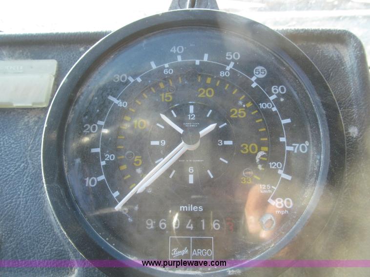 image for item F7310 1985 Mack MH613 semi truck