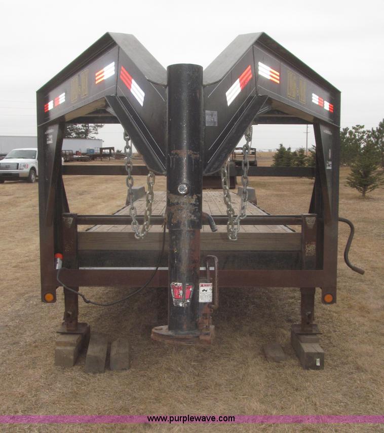 image for item F7311 2007 Load Max 36' tandem axle gooseneck trailer