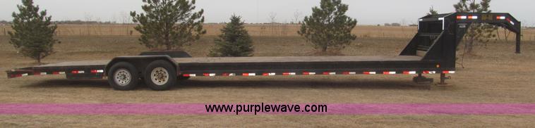 image for item F7311 2007 Load Max 36' tandem axle gooseneck trailer