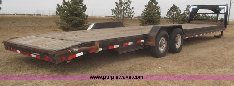 image for item F7311 2007 Load Max 36' tandem axle gooseneck trailer