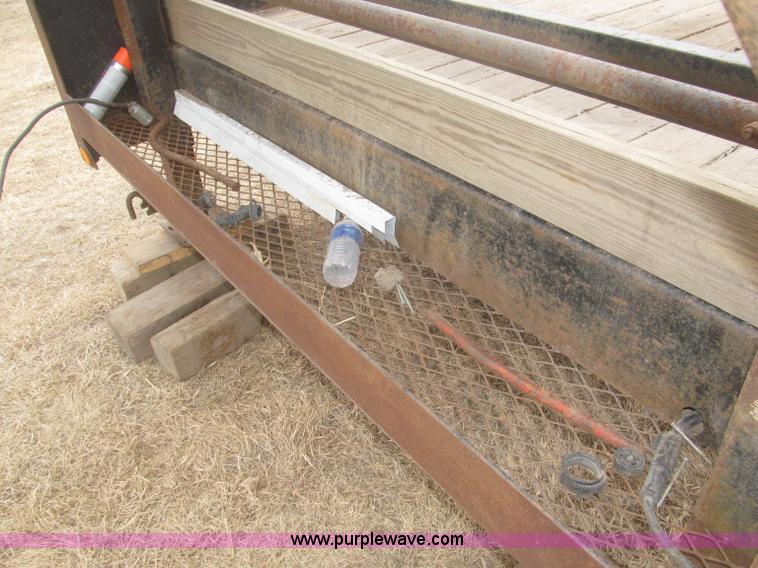 image for item F7311 2007 Load Max 36' tandem axle gooseneck trailer