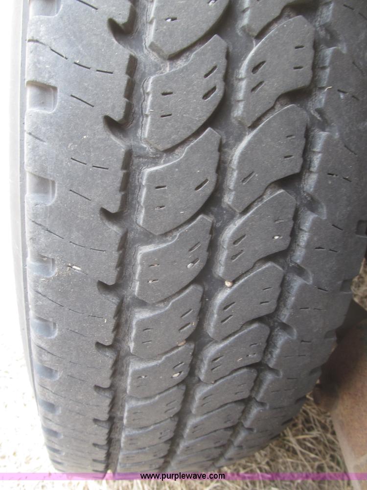 image for item F7311 2007 Load Max 36' tandem axle gooseneck trailer