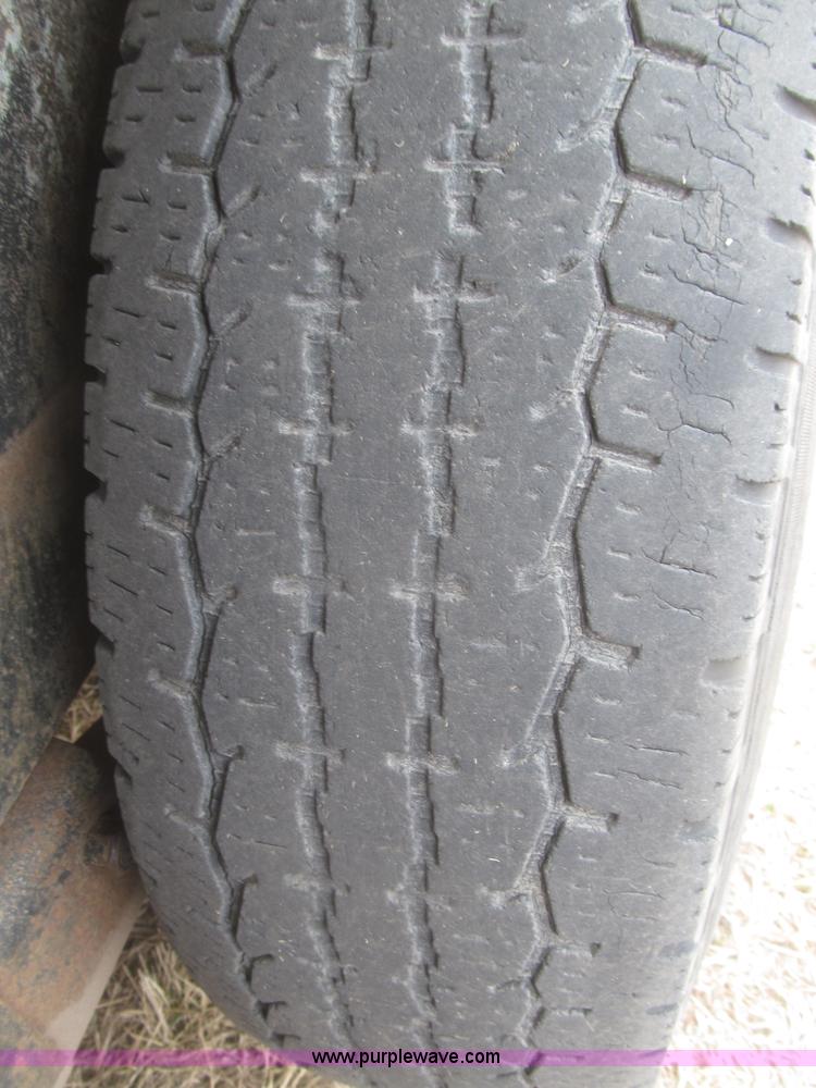 image for item F7311 2007 Load Max 36' tandem axle gooseneck trailer