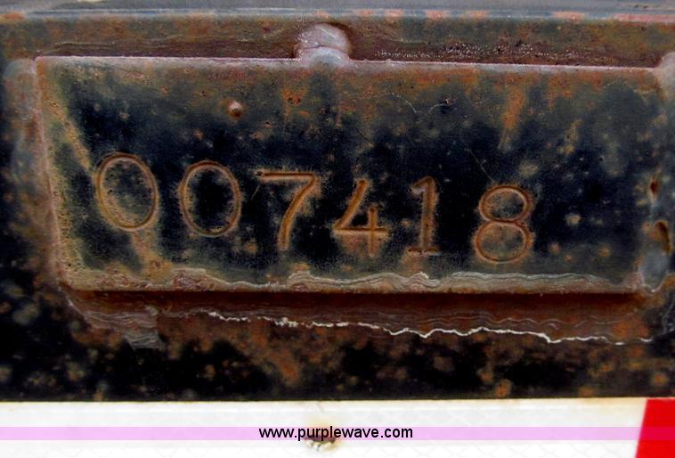 image for item F7311 2007 Load Max 36' tandem axle gooseneck trailer