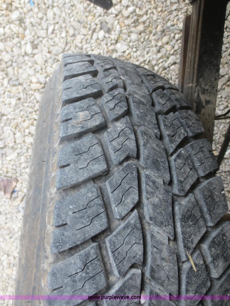 image for item F8226 2007 Chevrolet Silverado 2500HD Ext. Cab pickup truck