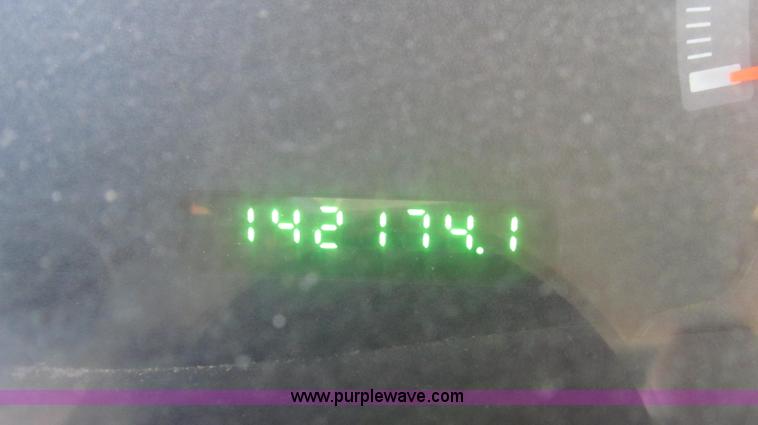 image for item G2329 2003 Ford F150 XL pickup truck