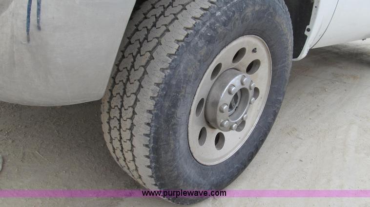 image for item G2332 2007 Ford F250 Super Duty XLT SuperCab pickup truck