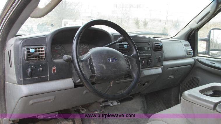 image for item G2332 2007 Ford F250 Super Duty XLT SuperCab pickup truck