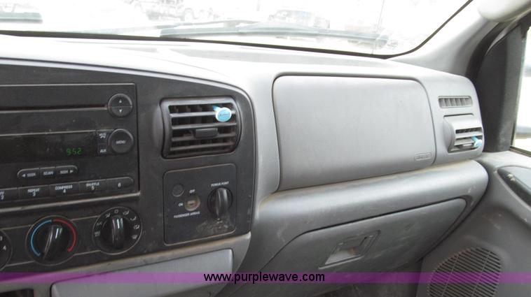 image for item G2332 2007 Ford F250 Super Duty XLT SuperCab pickup truck