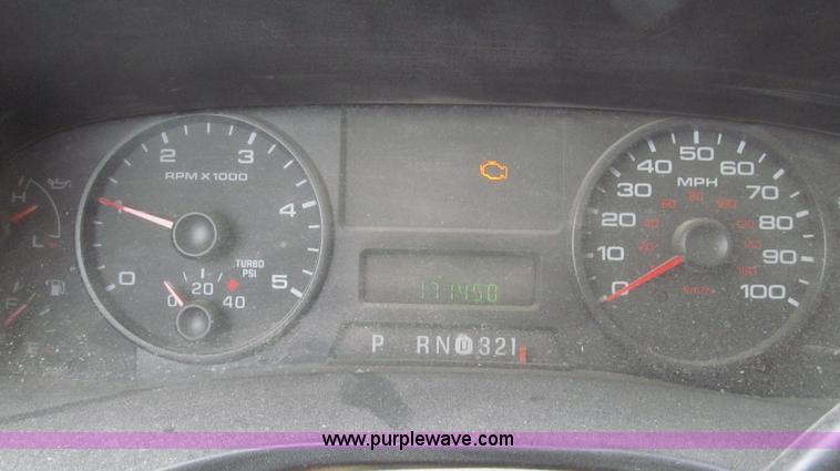 image for item G2332 2007 Ford F250 Super Duty XLT SuperCab pickup truck