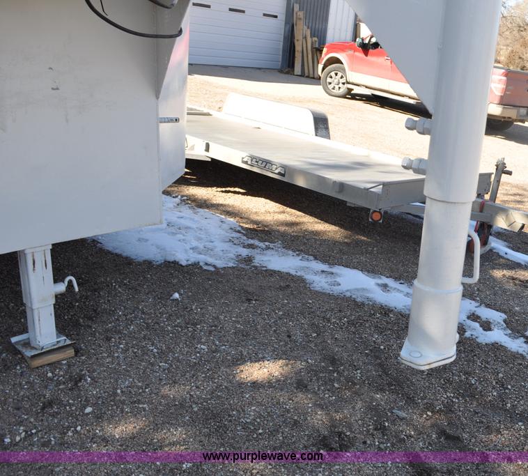 image for item G6423 1990 Shopbuilt gooseneck trailer