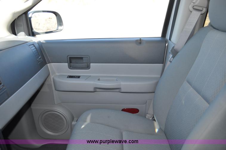 image for item G6435 2007 Dodge Durango SXT