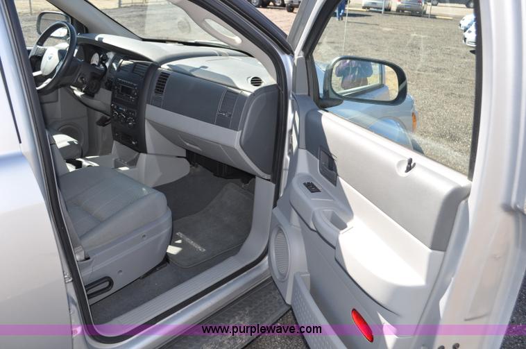 image for item G6435 2007 Dodge Durango SXT