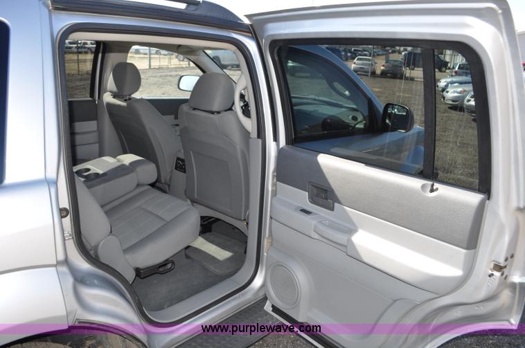image for item G6435 2007 Dodge Durango SXT