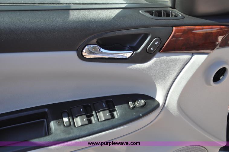 image for item G6436 2009 Chevrolet Impala LS