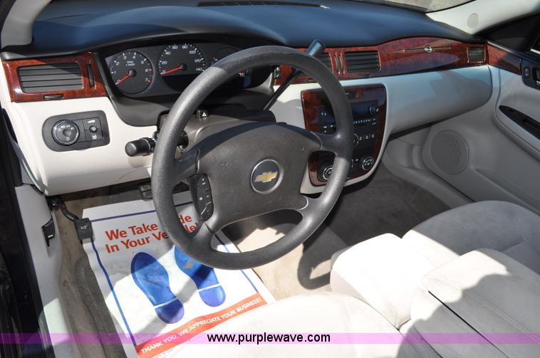 image for item G6436 2009 Chevrolet Impala LS