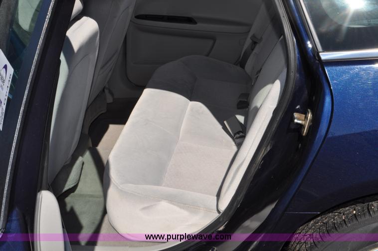 image for item G6436 2009 Chevrolet Impala LS