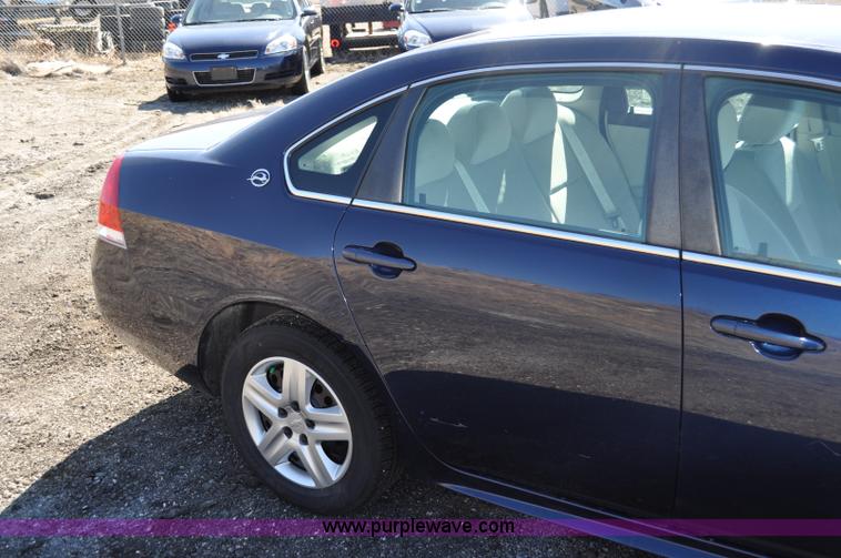 image for item G6436 2009 Chevrolet Impala LS