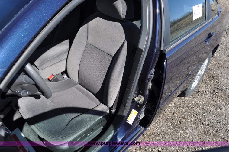 image for item G6438 2008 Chevrolet Impala LS