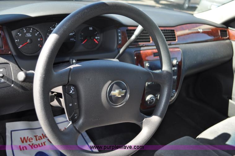 image for item G6438 2008 Chevrolet Impala LS