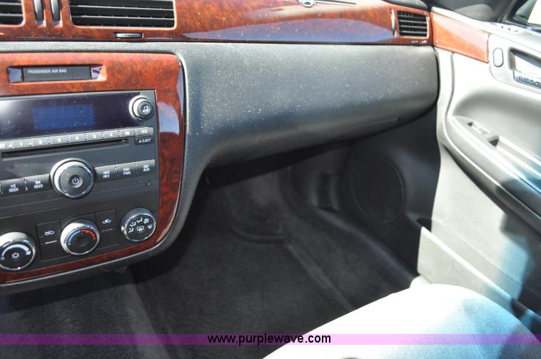 image for item G6438 2008 Chevrolet Impala LS