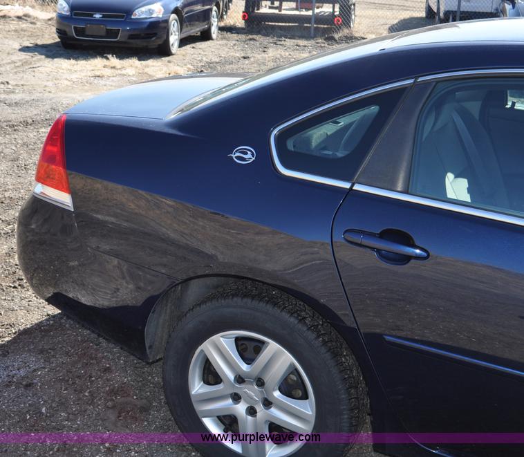 image for item G6438 2008 Chevrolet Impala LS