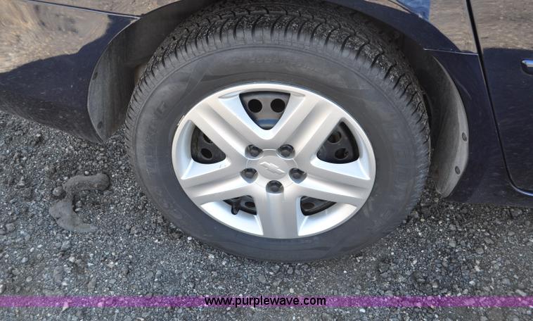 image for item G6438 2008 Chevrolet Impala LS