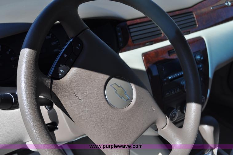 image for item G6439 2007 Chevrolet Impala LS
