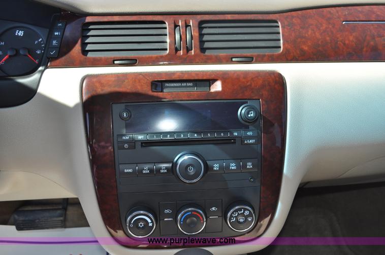 image for item G6439 2007 Chevrolet Impala LS