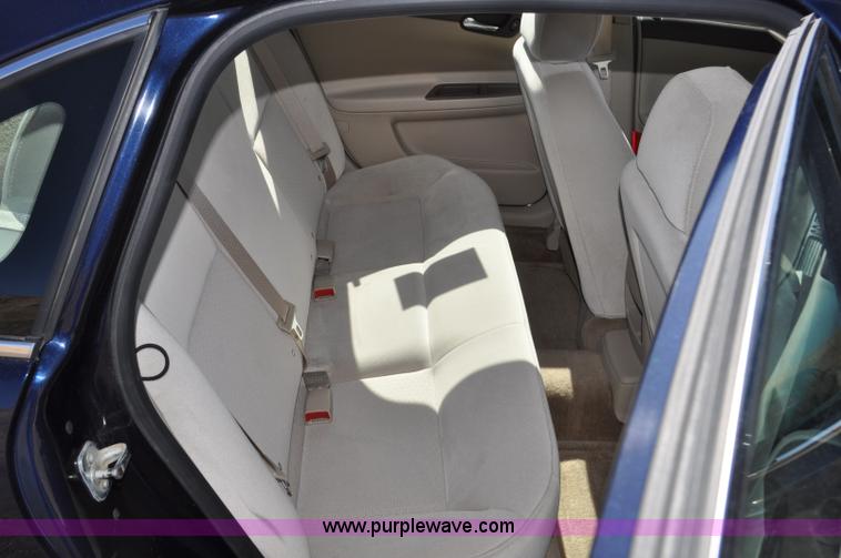 image for item G6439 2007 Chevrolet Impala LS